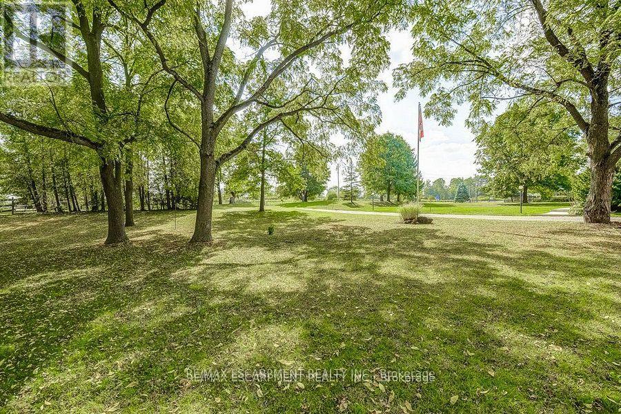 542 Paris Road, Brant (Paris), Ontario  N3L 3E1 - Photo 36 - X12438351