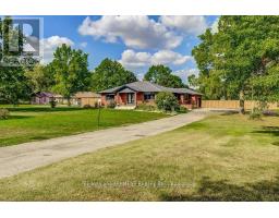 542 PARIS ROAD