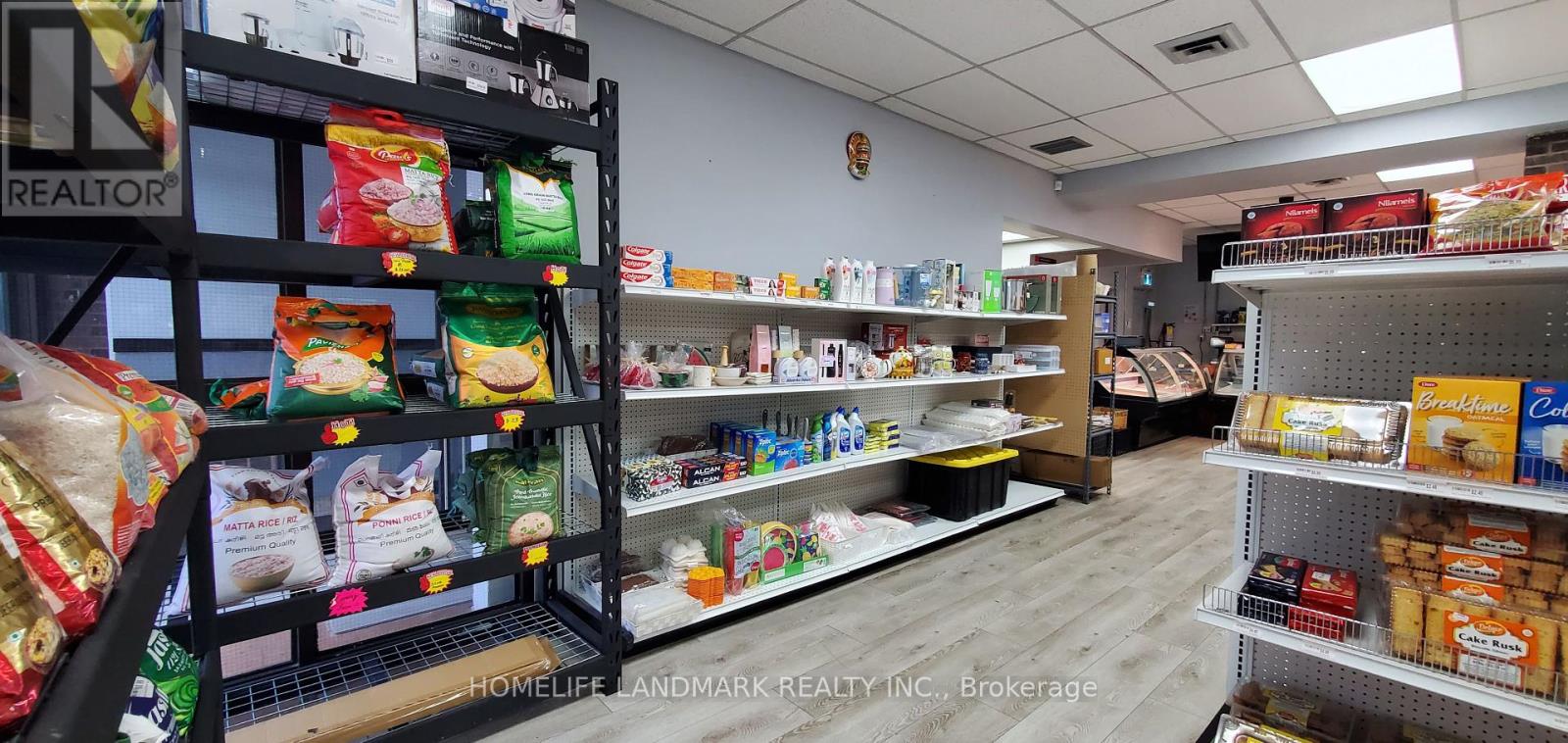 1 - 6710 Drummond Rd, Niagara Falls, Ontario  L2G 4P1 - Photo 20 - X12438354