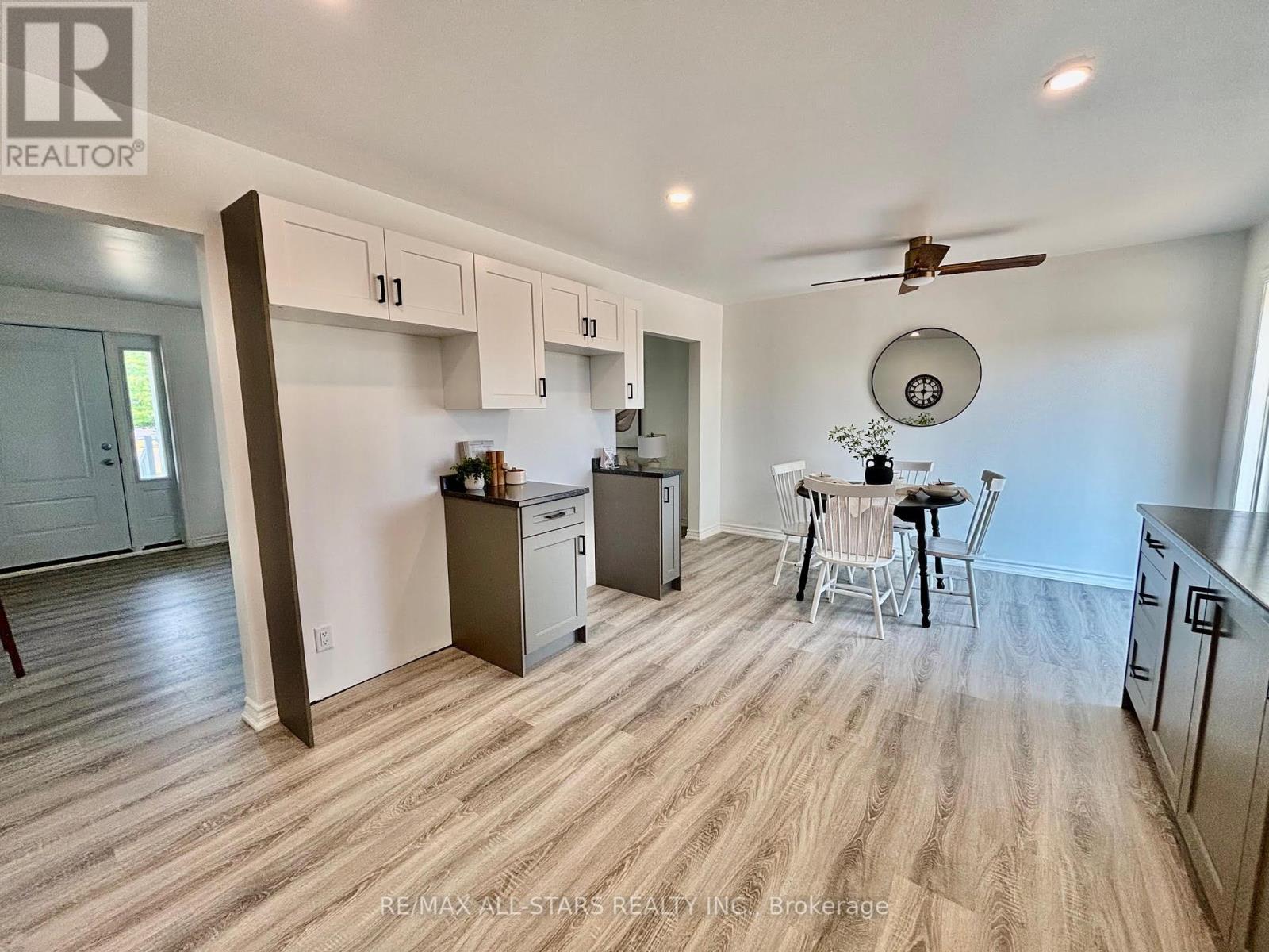 23 Bruce Street, Kawartha Lakes, Ontario  K0M 2M0 - Photo 12 - X12438368