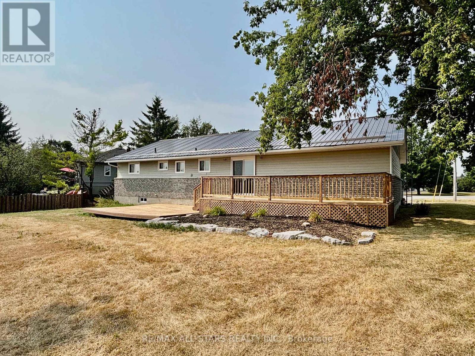 23 Bruce Street, Kawartha Lakes, Ontario  K0M 2M0 - Photo 22 - X12438368
