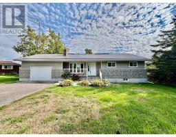 23 Bruce Street, Kawartha Lakes (Oakwood), Ca
