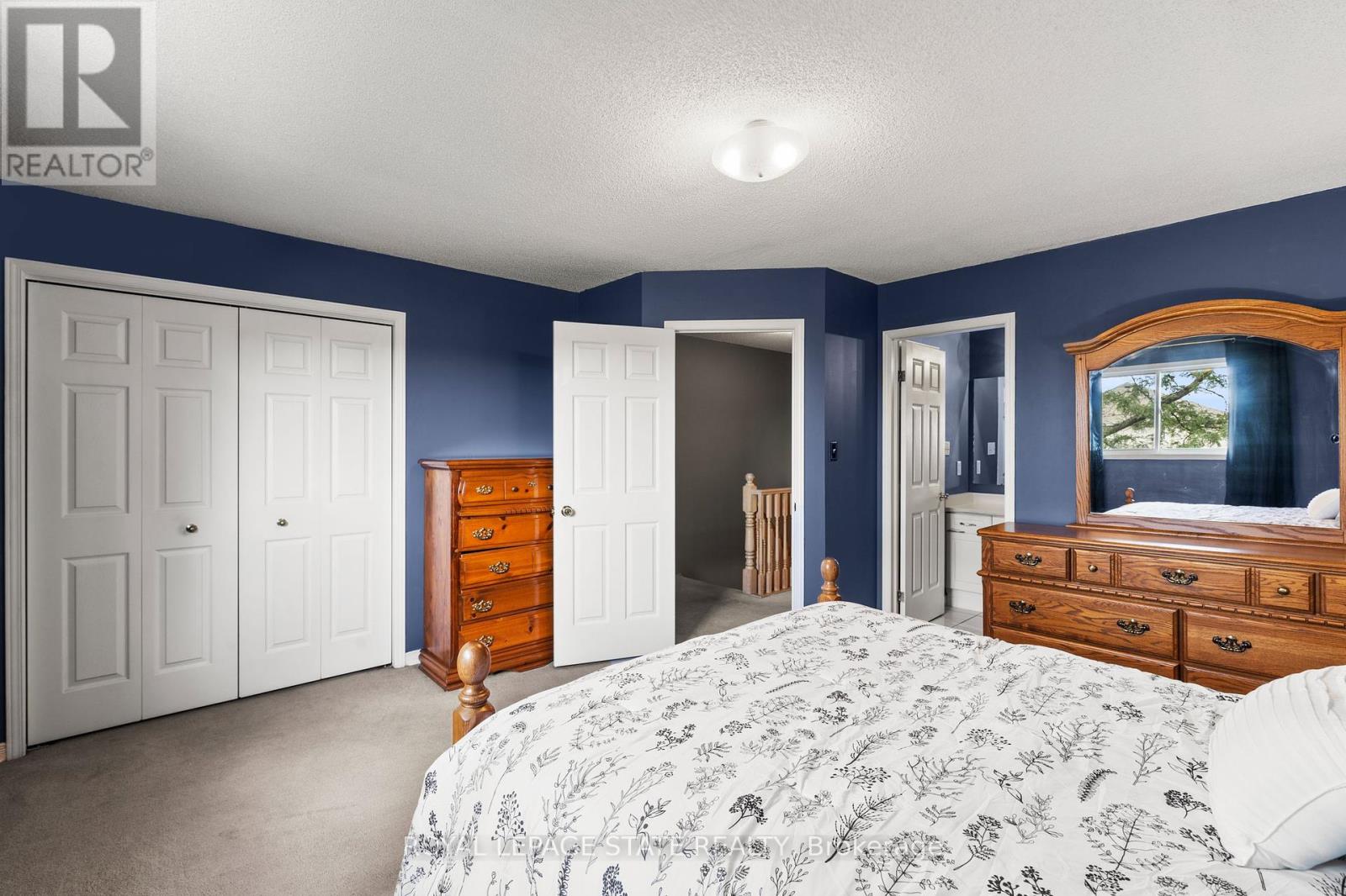 11 - 1860 Upper Gage Avenue, Hamilton, Ontario  L8W 3Y6 - Photo 25 - X12438413