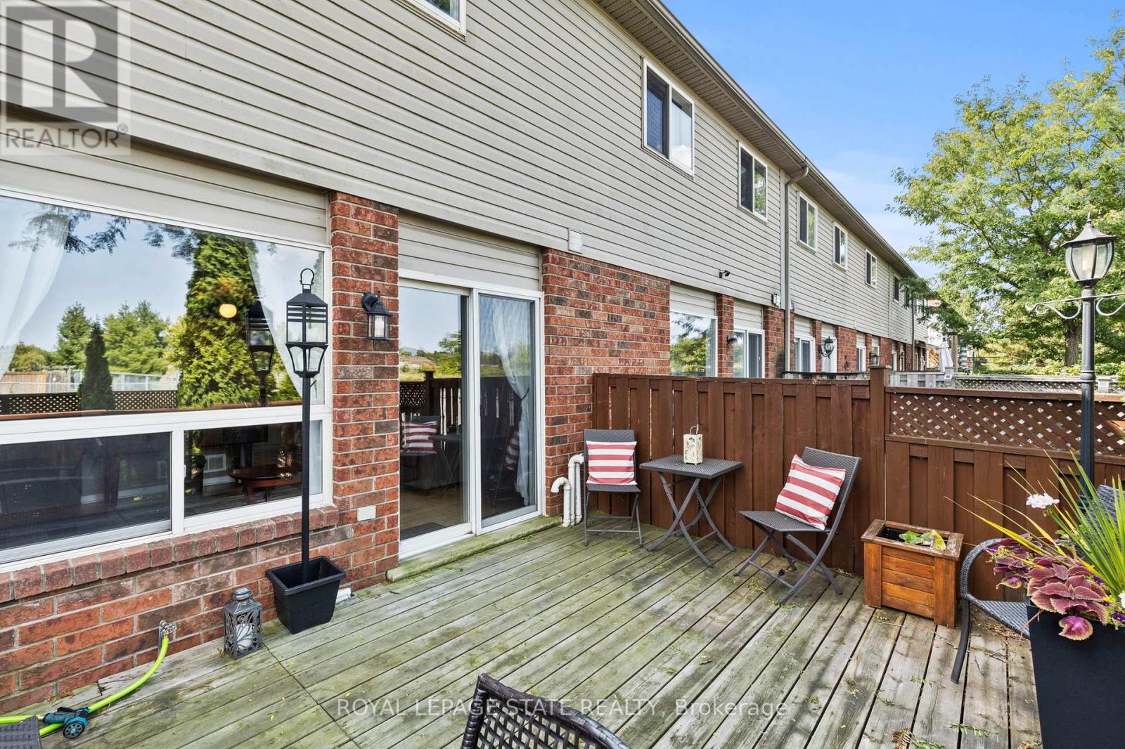 11 - 1860 Upper Gage Avenue, Hamilton, Ontario  L8W 3Y6 - Photo 40 - X12438413