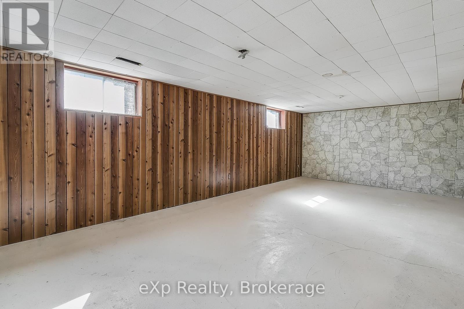 2632 Birch Crescent, Mississauga, Ontario  L5J 4H1 - Photo 13 - W12438499