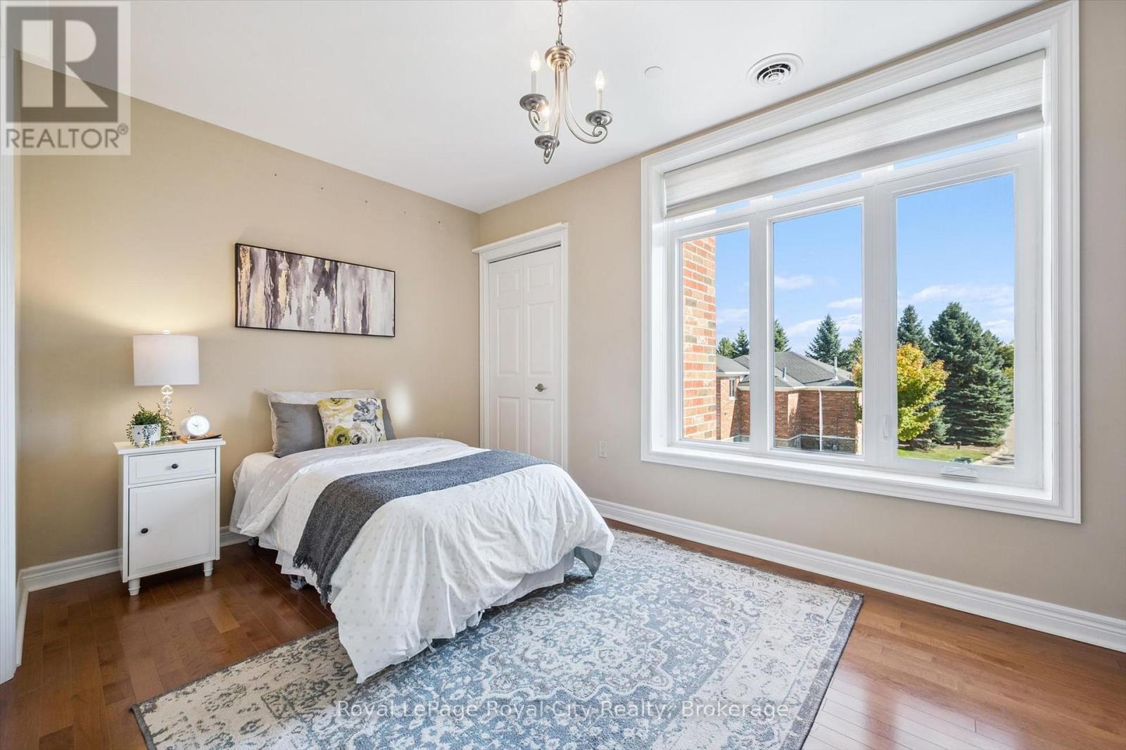 D205 - 71 Bayberry Drive, Guelph, Ontario  N1G 5K9 - Photo 18 - X12438498