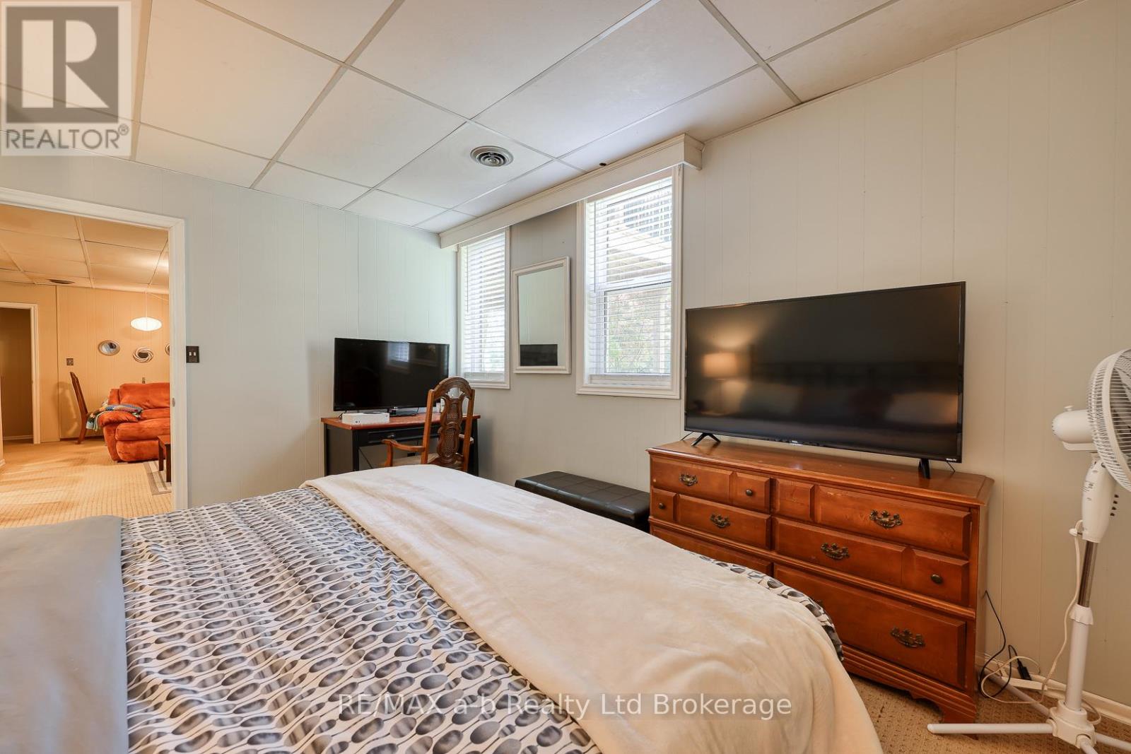543 Highland Drive, Woodstock, Ontario  N4S 5X1 - Photo 29 - X12438508
