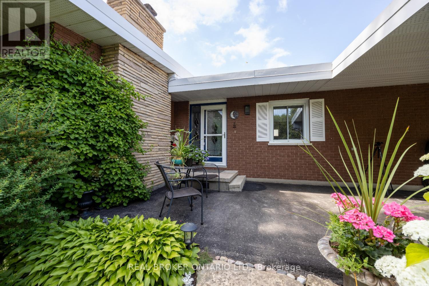 2640 Prestonvale Road, Clarington, Ontario  L1E 2R9 - Photo 7 - E12366464