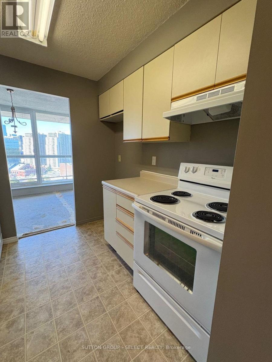 1702 - 323 Colborne Street, London East, Ontario  N6B 3N8 - Photo 14 - X12437947