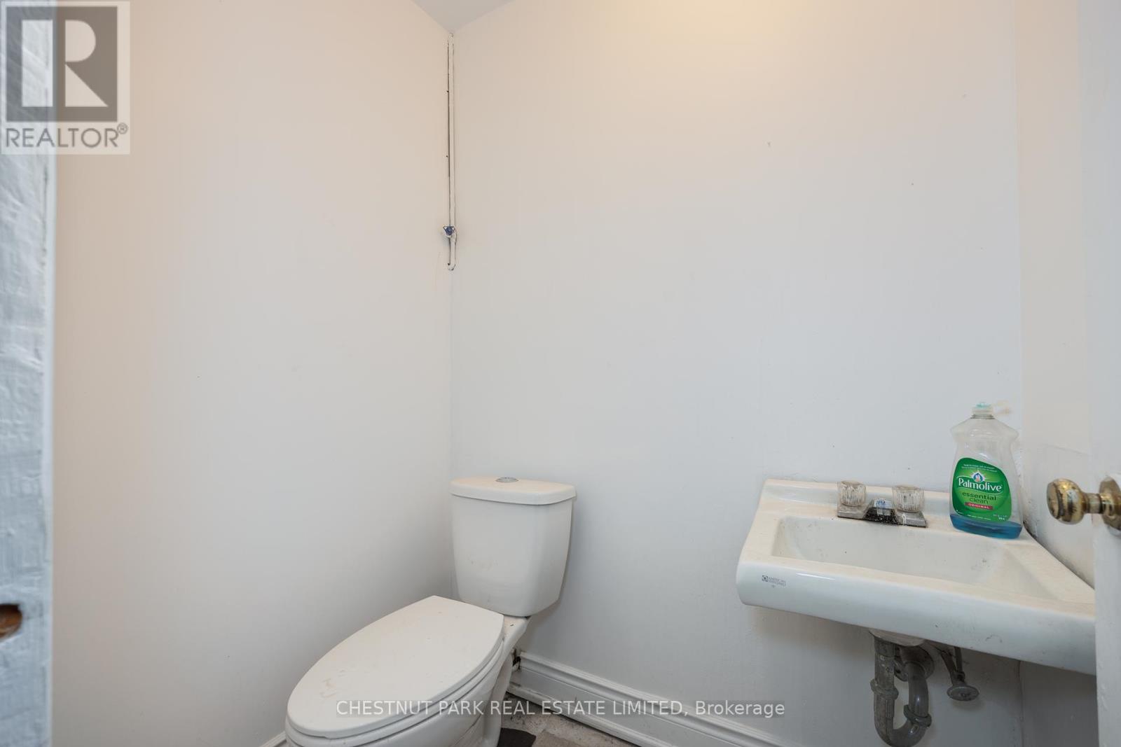 414 Spadina Avenue, Toronto, Ontario  M5T 2G7 - Photo 33 - C12438438