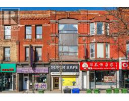 414 SPADINA AVENUE, Toronto, Ontario
