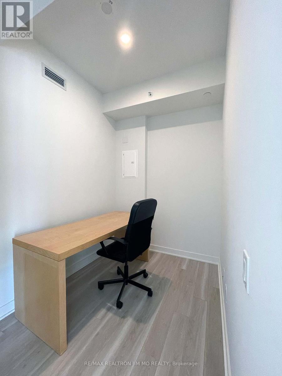 1201 - 17 Bathurst Street, Toronto, Ontario  M5V 0N1 - Photo 12 - C12438464