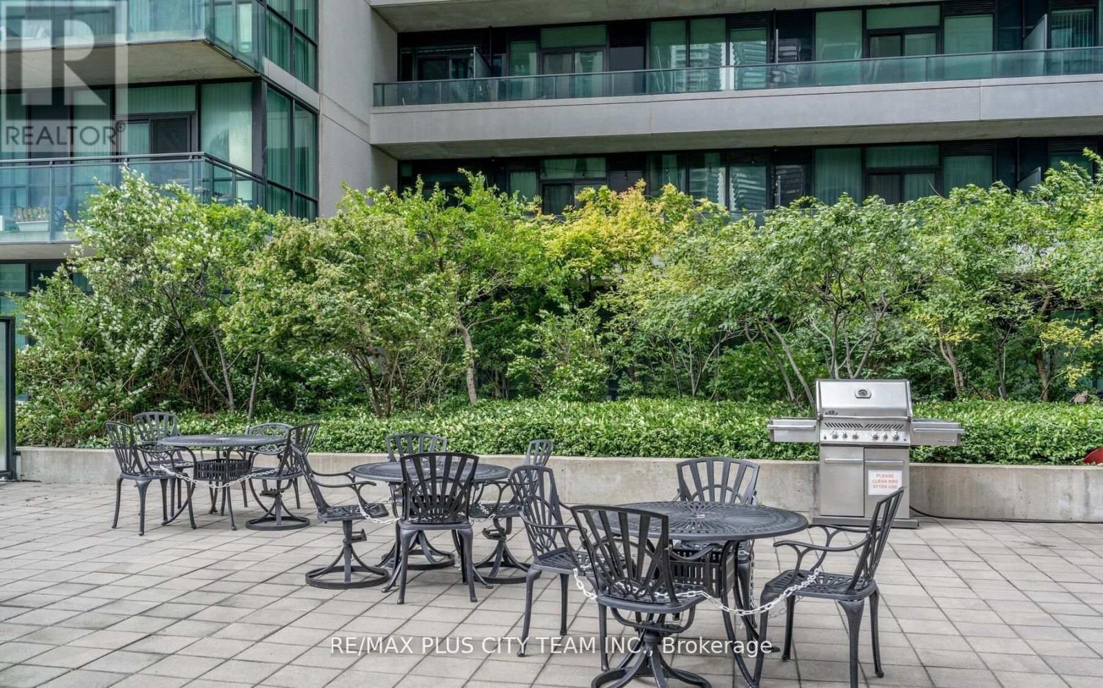 307 - 18 Harbour Street, Toronto, Ontario  M5J 2Z6 - Photo 23 - C12438471