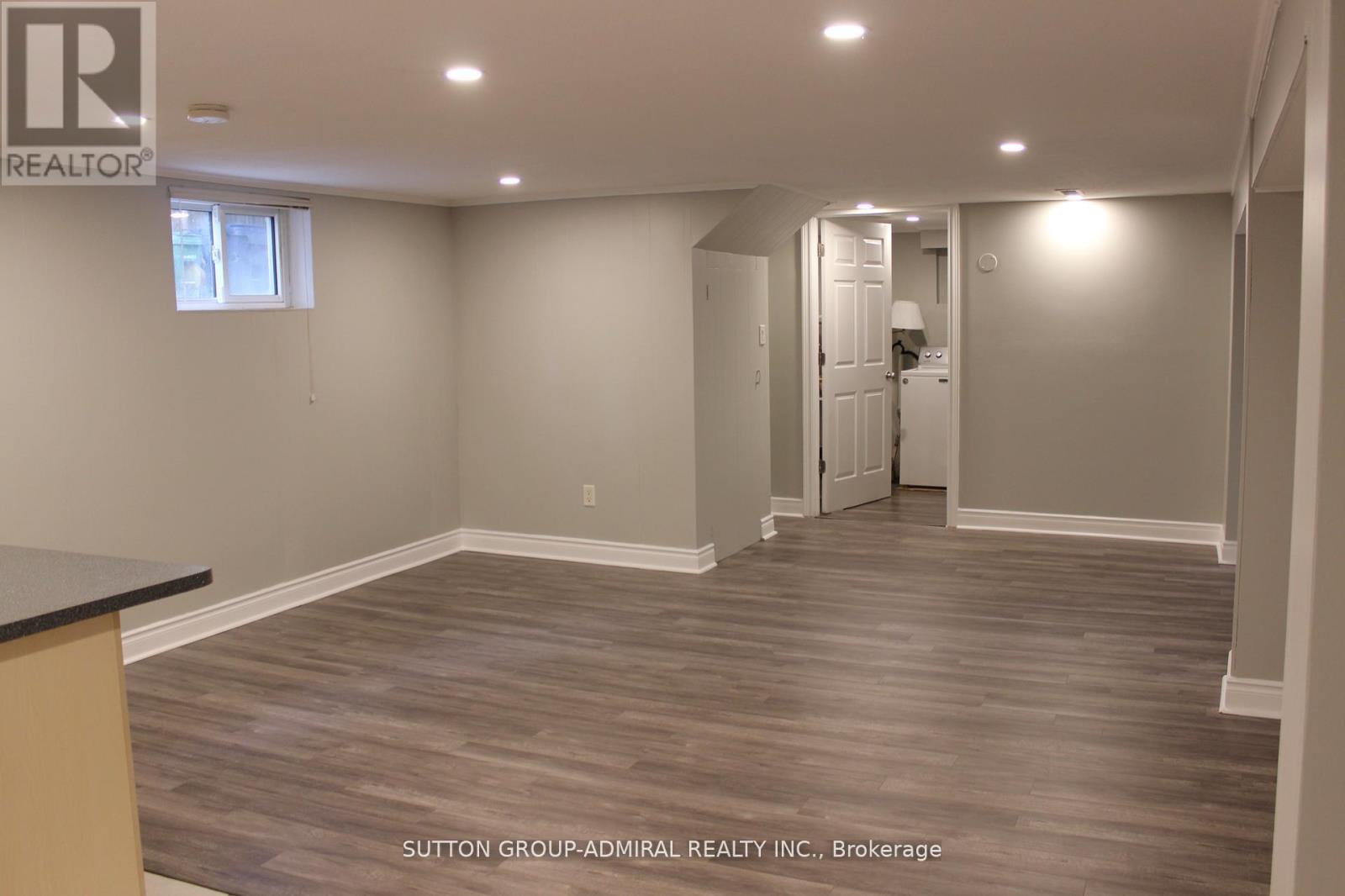 Bsmnt 2 - 5 Pennard Court, Toronto, Ontario  M3R 2V8 - Photo 6 - C12438472