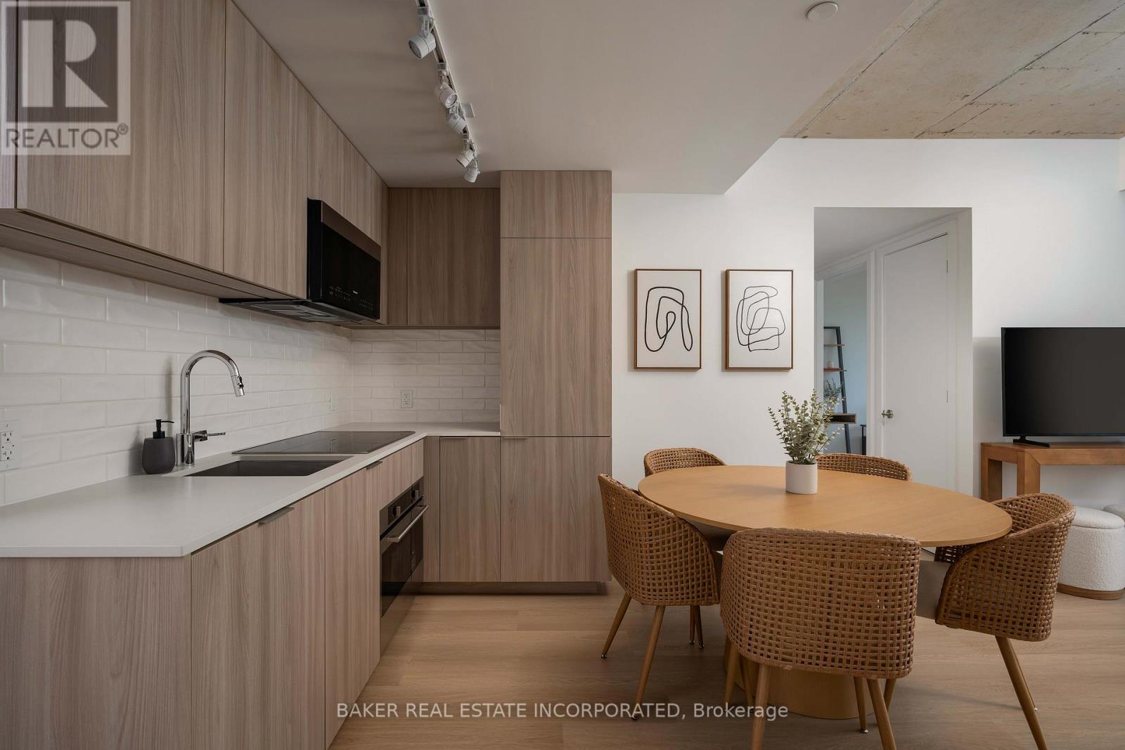 527 - 28 Eastern Avenue, Toronto, Ontario  M5A 0Y2 - Photo 2 - C12438495