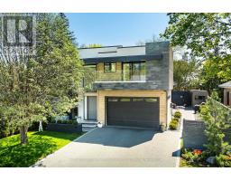 31 OVERTON CRESCENT, Toronto, Ontario