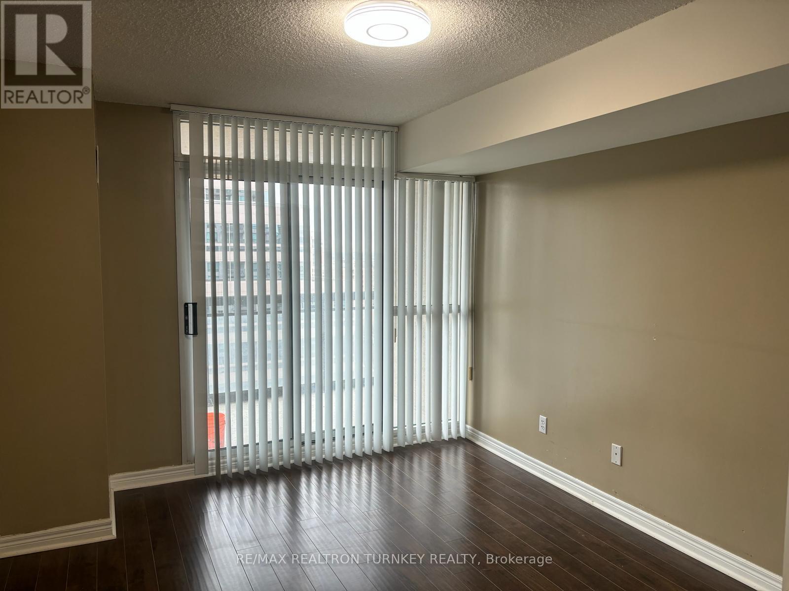 2116 - 18 Parkview Avenue, Toronto, Ontario  M2N 7H7 - Photo 12 - C12438553