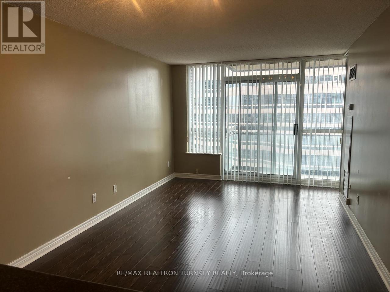 2116 - 18 Parkview Avenue, Toronto, Ontario  M2N 7H7 - Photo 7 - C12438553