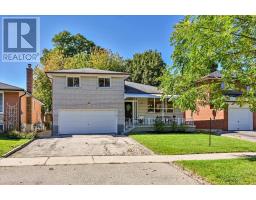 16 MUNFORD CRESCENT, Toronto, Ontario