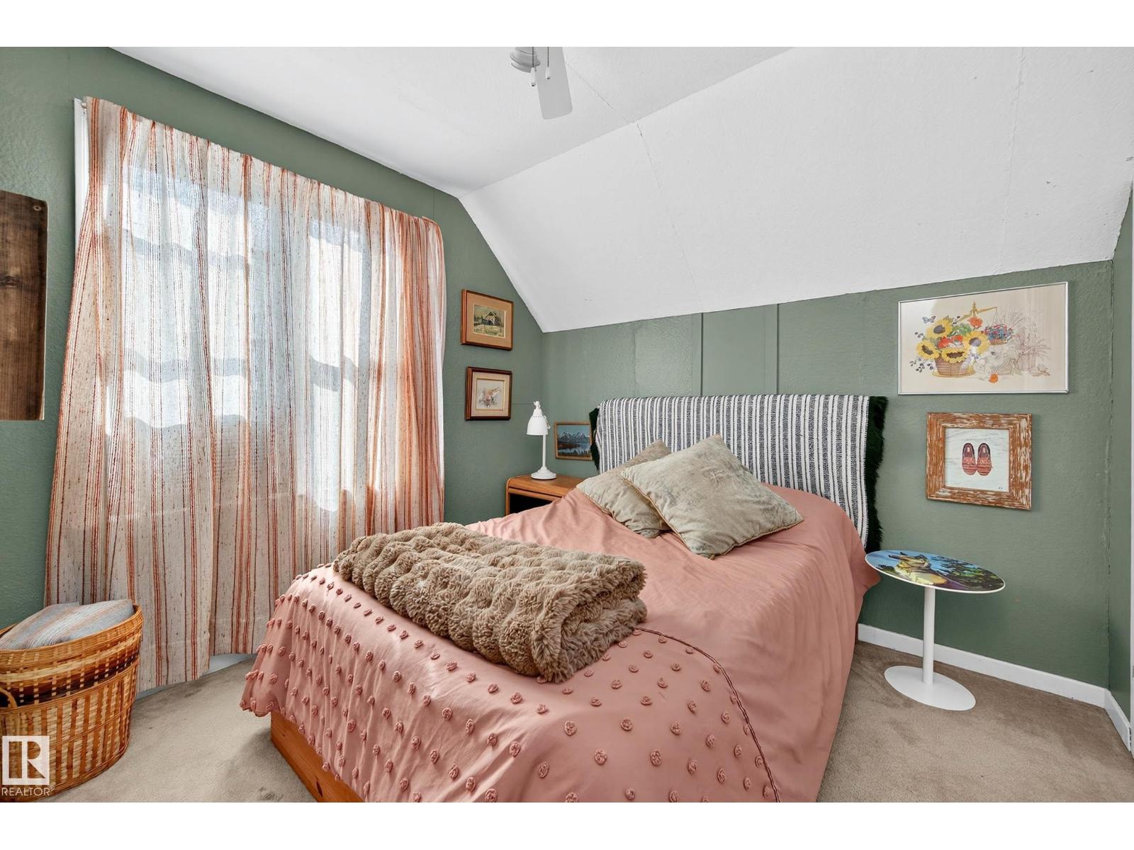 12315 103 St Nw, Edmonton, Alberta  T5G 2K4 - Photo 11 - E4460302