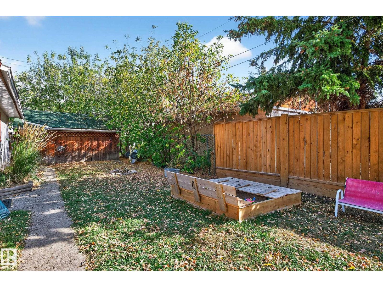 12315 103 St Nw, Edmonton, Alberta  T5G 2K4 - Photo 43 - E4460302