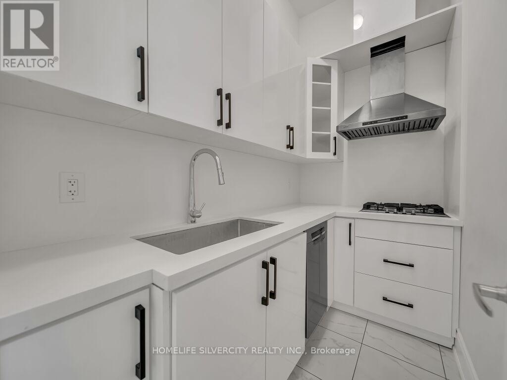 2 Endless Circle, Vaughan, Ontario  L4H 4N6 - Photo 19 - N12438500