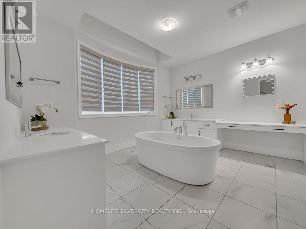 2 Endless Circle, Vaughan, Ontario  L4H 4N6 - Photo 32 - N12438500