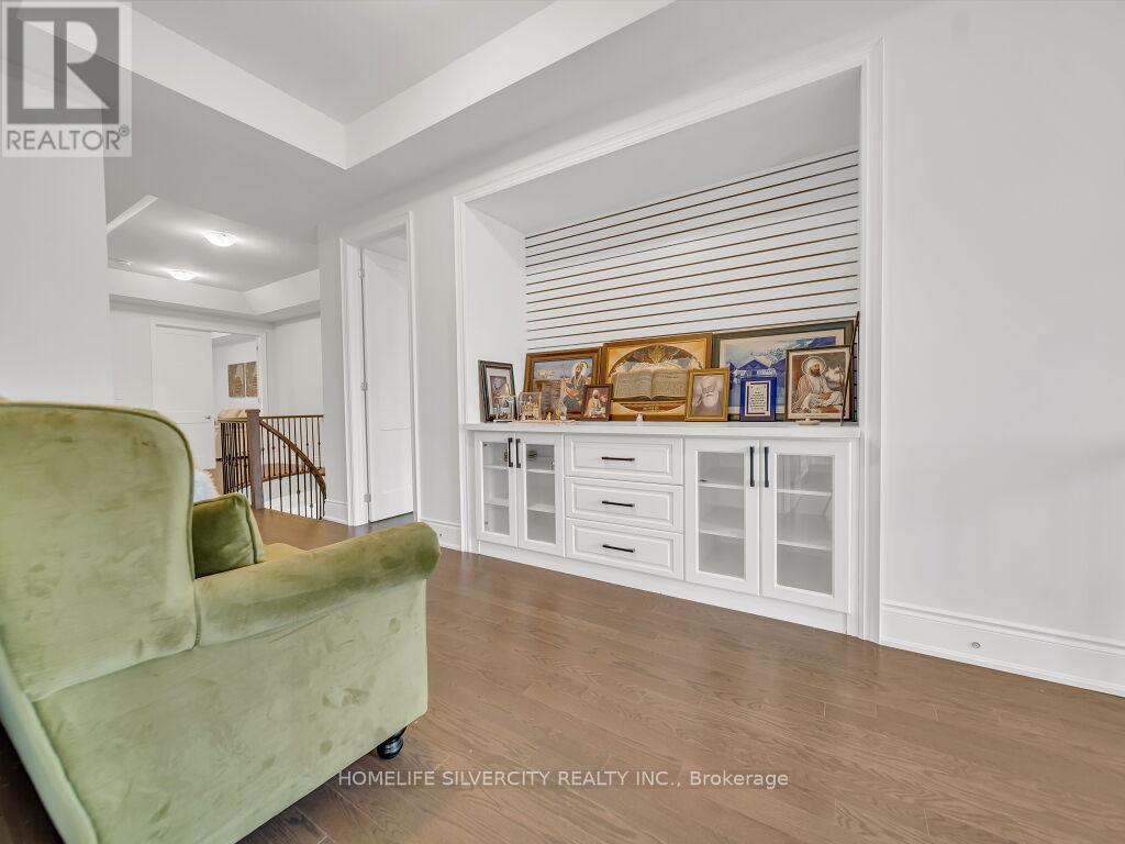 2 Endless Circle, Vaughan, Ontario  L4H 4N6 - Photo 44 - N12438500