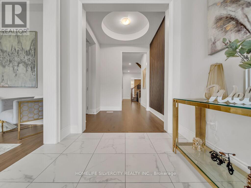 2 Endless Circle, Vaughan, Ontario  L4H 4N6 - Photo 7 - N12438500