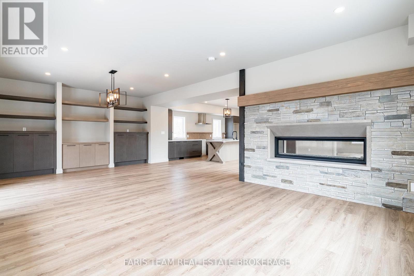 3316 Line 4 N, Oro-Medonte, Ontario  L0L 2L0 - Photo 16 - S12438432