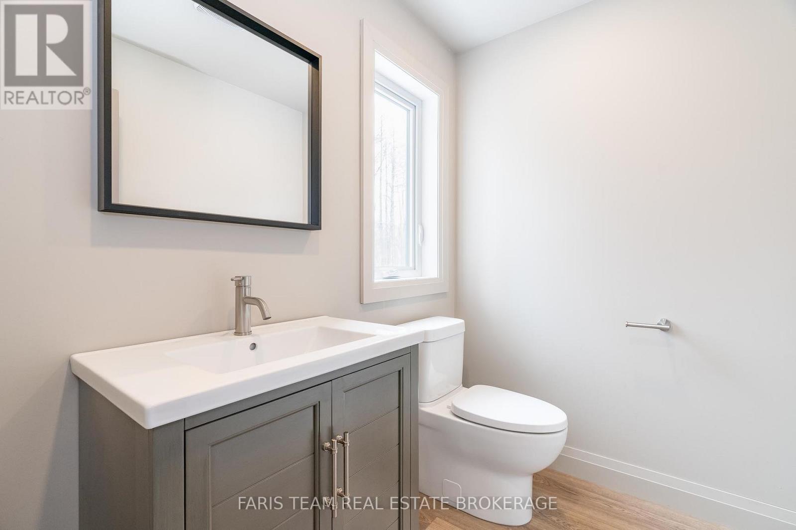 3316 Line 4 N, Oro-Medonte, Ontario  L0L 2L0 - Photo 19 - S12438432
