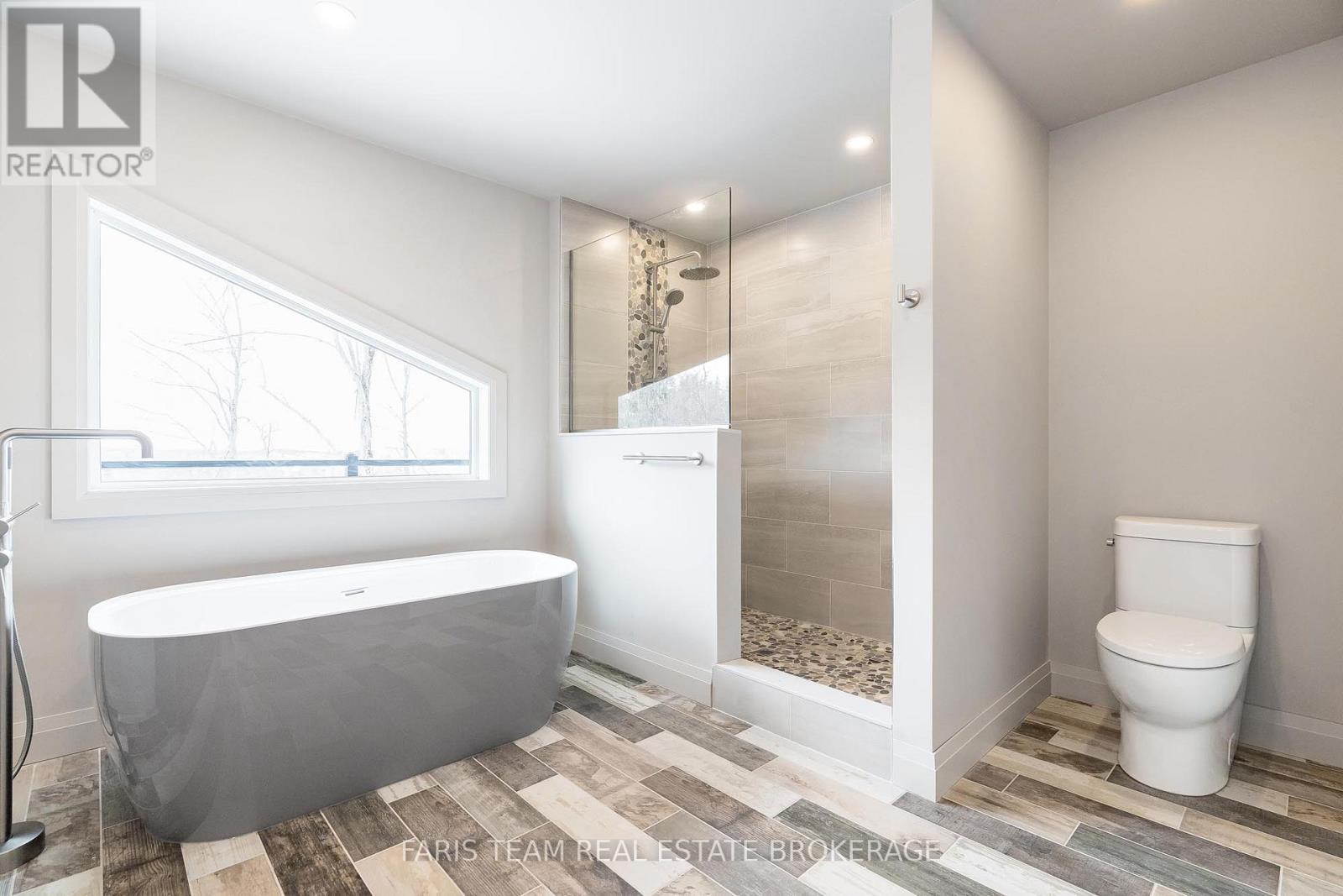 3316 Line 4 N, Oro-Medonte, Ontario  L0L 2L0 - Photo 26 - S12438432
