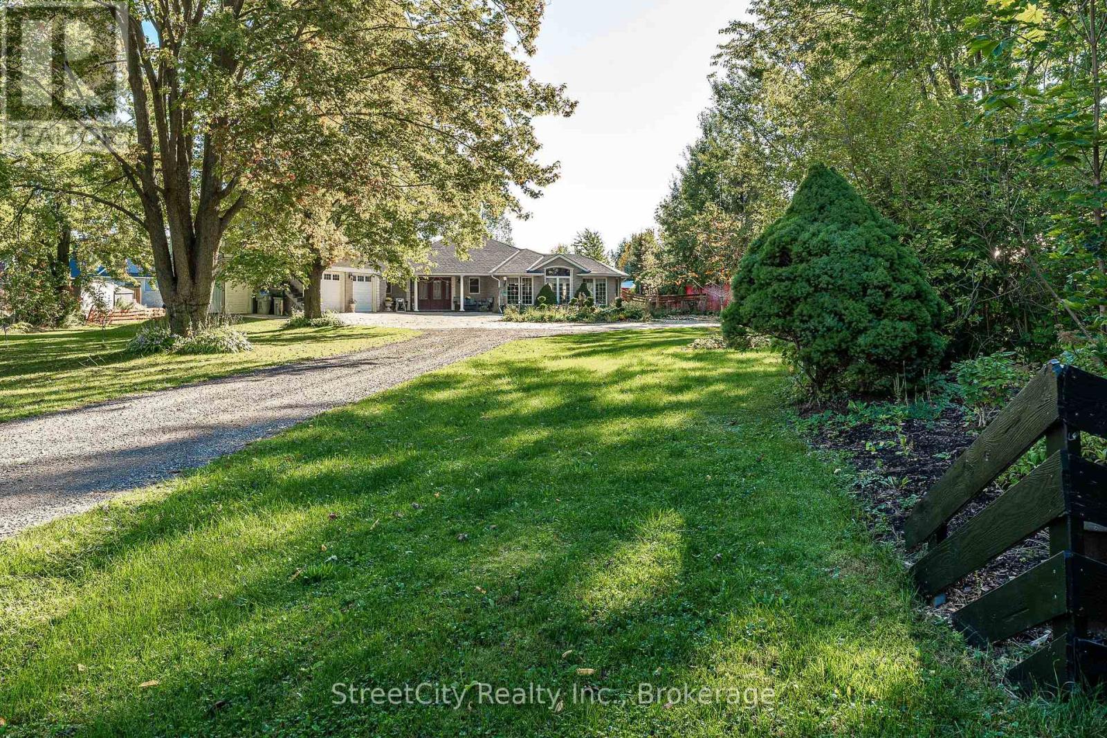 4303 119 Highway, Perth East, Ontario  N5A 6S2 - Photo 31 - X12438589