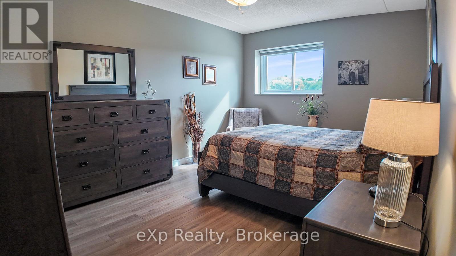 405 - 203 Mcnab Street, Brockton, Ontario  N0G 2V0 - Photo 13 - X12438608