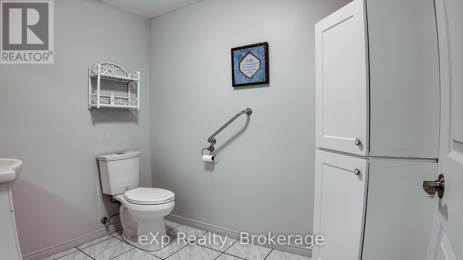 405 - 203 Mcnab Street, Brockton, Ontario  N0G 2V0 - Photo 31 - X12438608