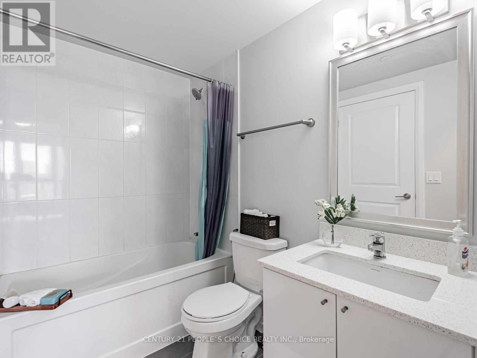 1403 - 75 Eglinton Avenue W, Mississauga, Ontario  L5R 1B2 - Photo 23 - W12438446
