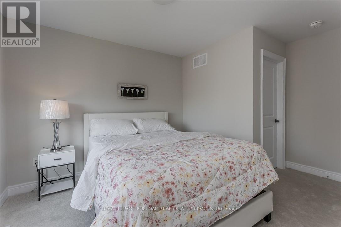 52 - 2273 Turnberry Road, Burlington, Ontario  L7M 2B2 - Photo 22 - W12438505