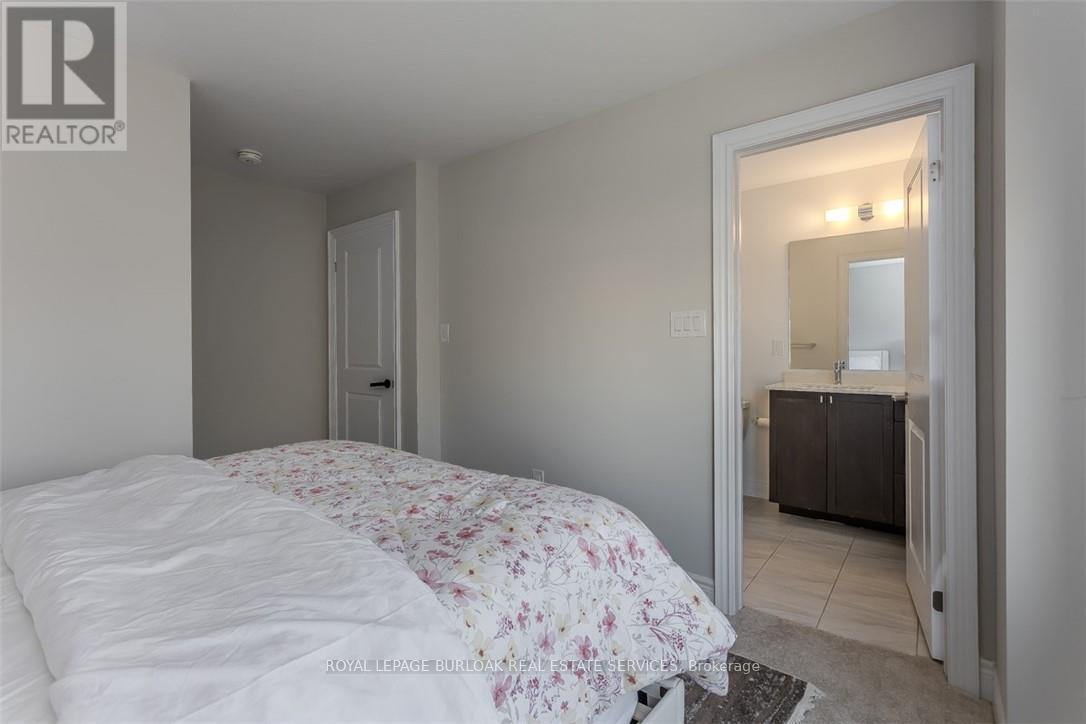52 - 2273 Turnberry Road, Burlington, Ontario  L7M 2B2 - Photo 23 - W12438505