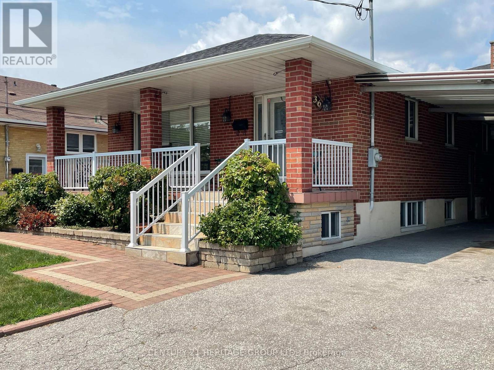 1 - 36 Arkley Crescent, Toronto, Ontario  M9R 3S3 - Photo 2 - W12438530