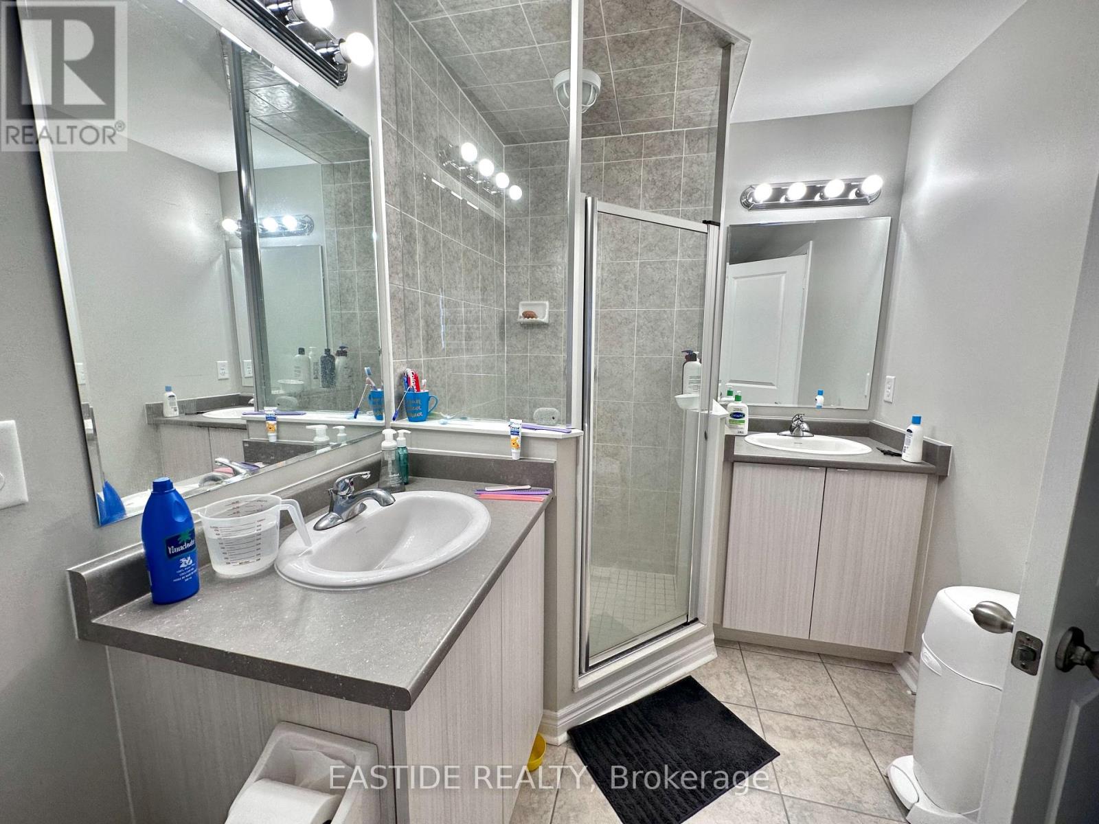 57 Benhurst Crescent, Brampton, Ontario  L7A 0B7 - Photo 10 - W12438550