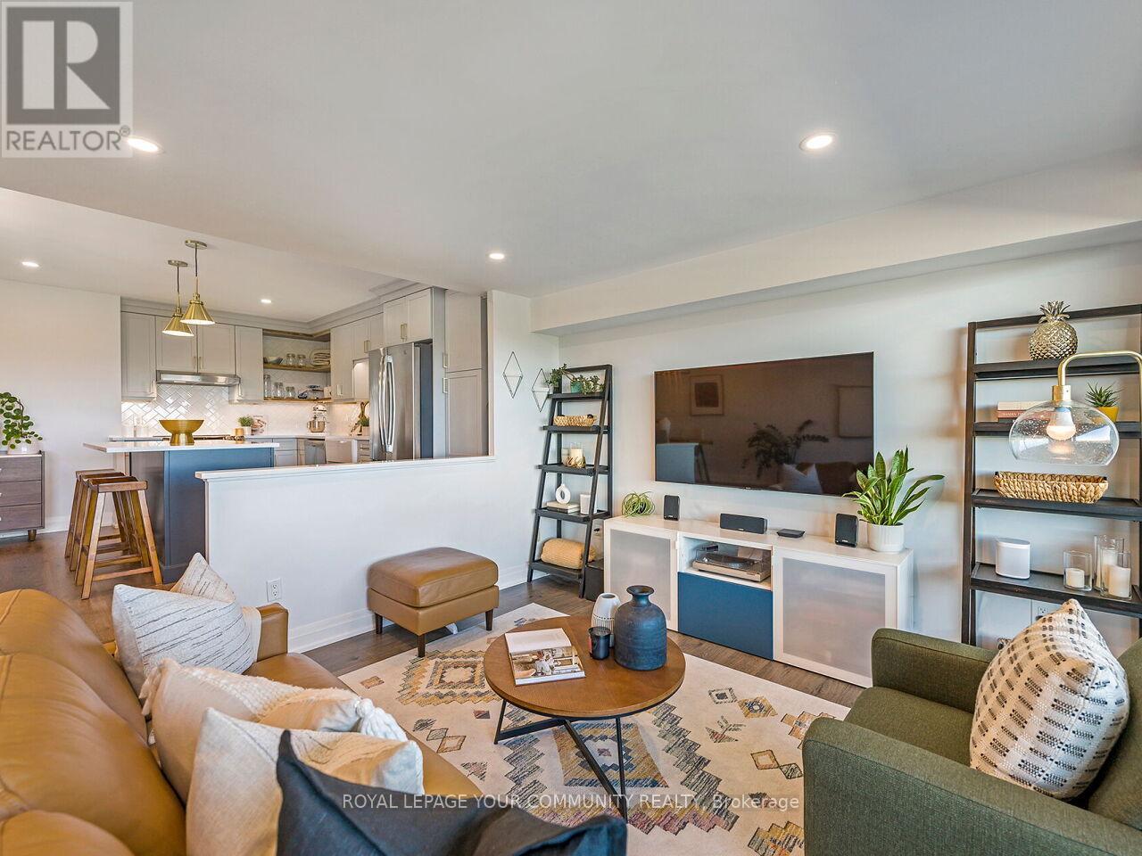 2012 - 270 Scarlett Road, Toronto, Ontario  M6N 4X7 - Photo 15 - W12438559