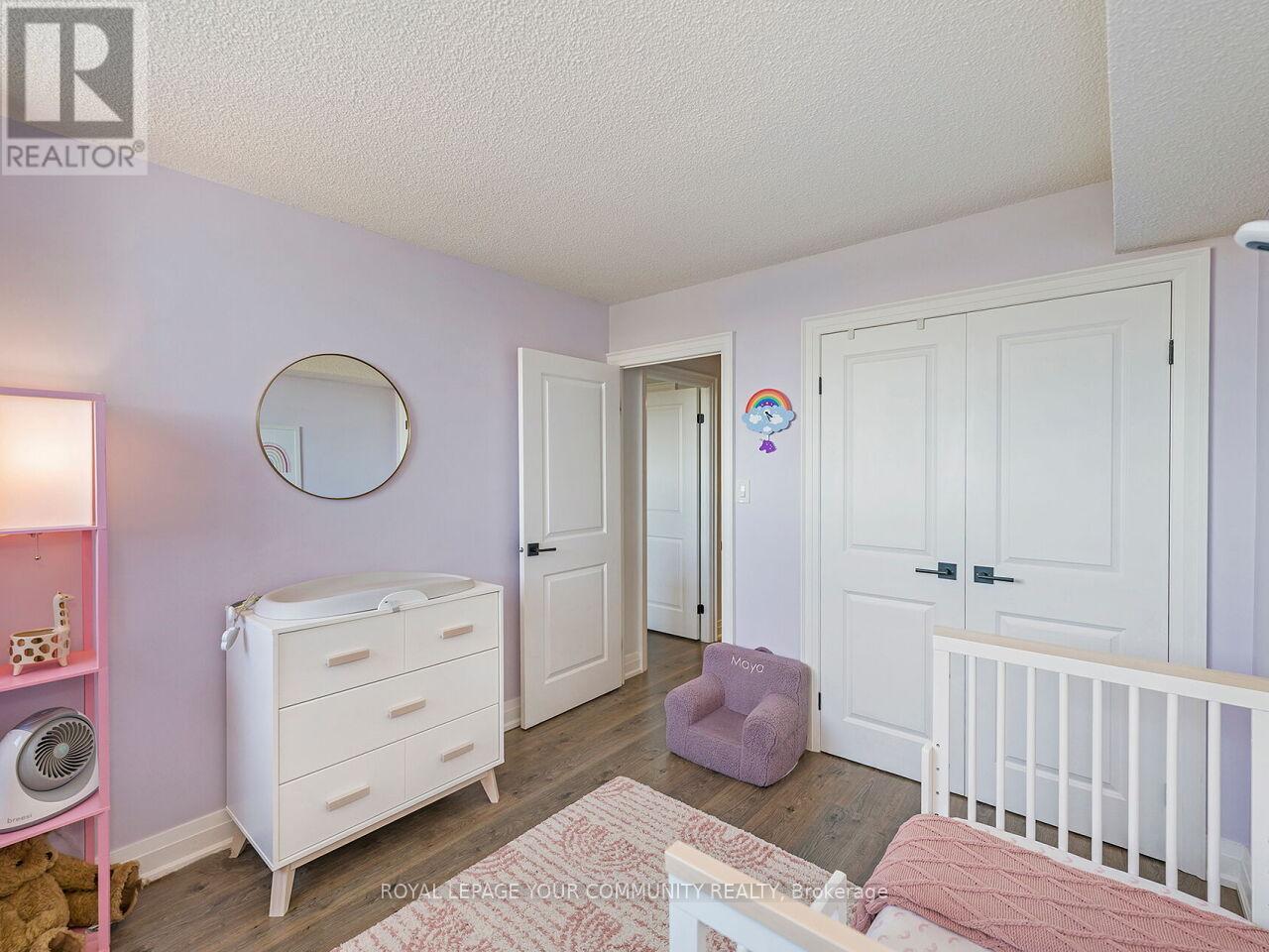 2012 - 270 Scarlett Road, Toronto, Ontario  M6N 4X7 - Photo 23 - W12438559