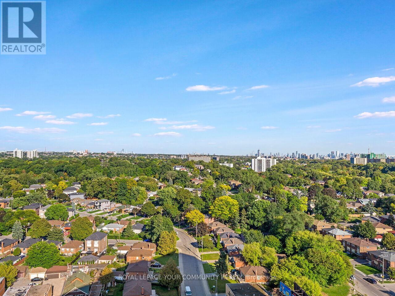 2012 - 270 Scarlett Road, Toronto, Ontario  M6N 4X7 - Photo 34 - W12438559