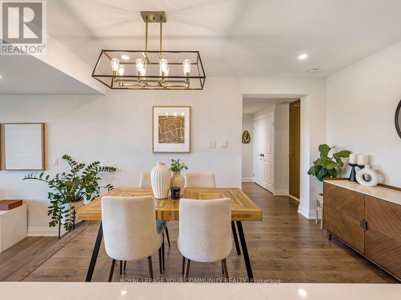 2012 - 270 Scarlett Road, Toronto, Ontario  M6N 4X7 - Photo 9 - W12438559