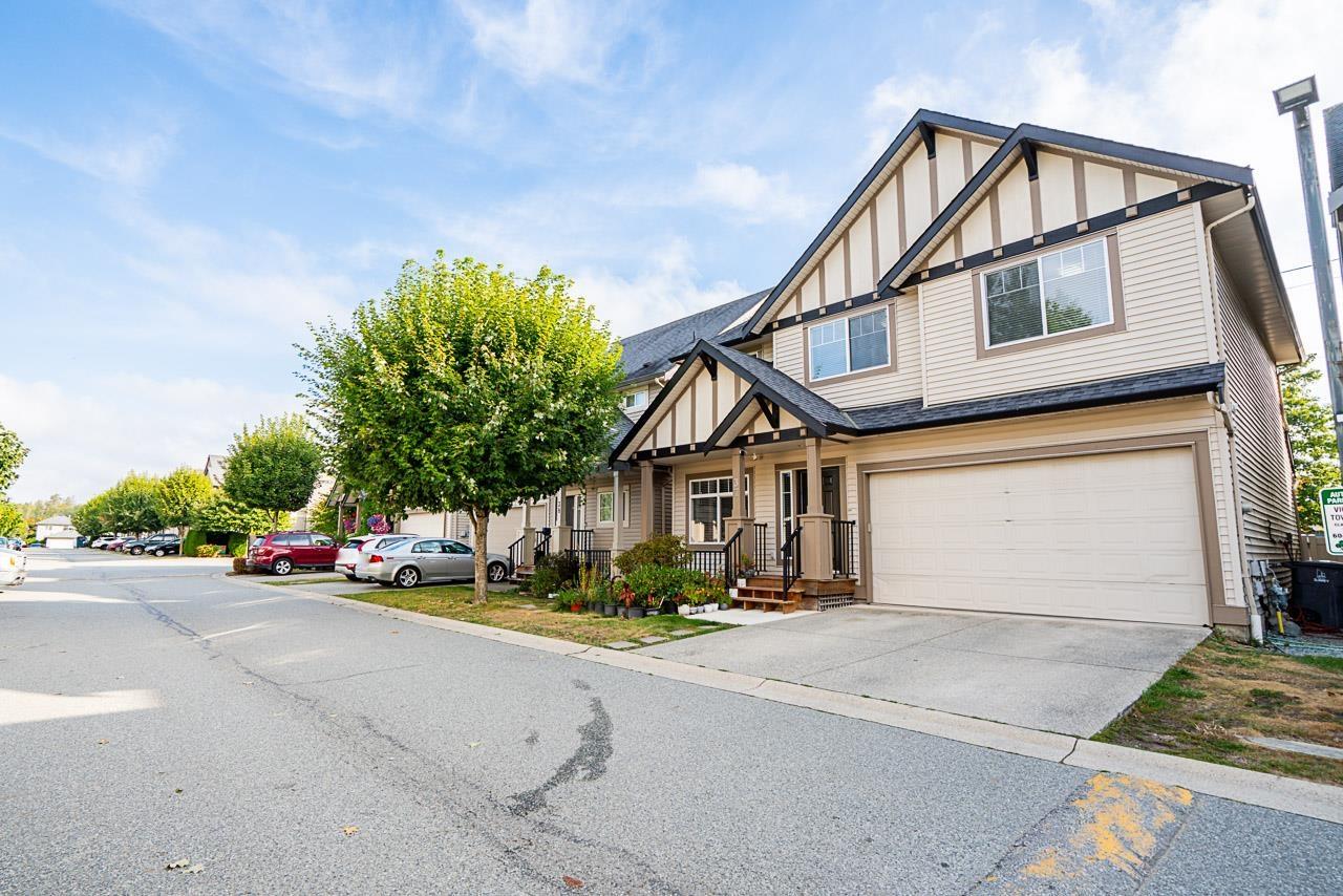 37 6195 168 Street, Surrey, British Columbia  V3S 3X9 - Photo 2 - R3053542