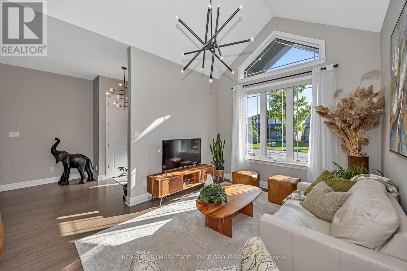 668 Cobalt Street, Clarence-Rockland, Ontario  K4K 0L8 - Photo 6 - X12438598