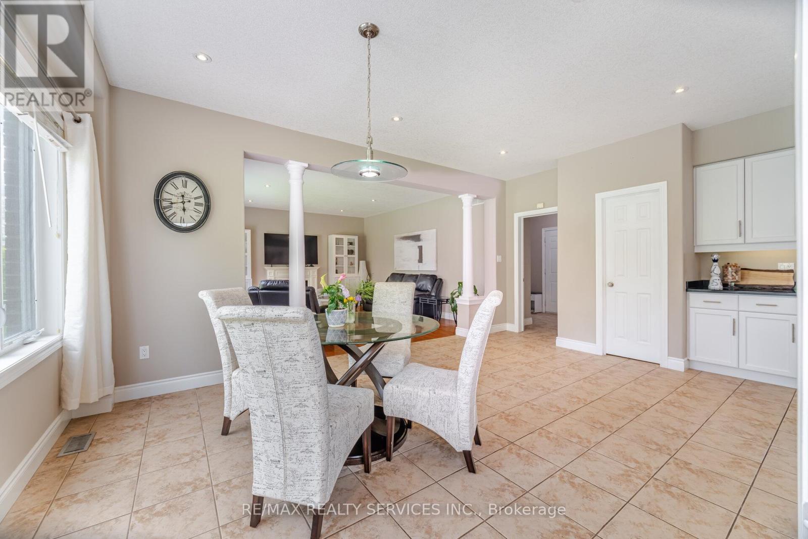 24 Brookhaven Crescent, East Garafraxa, Ontario  L9W 7L9 - Photo 16 - X12438466