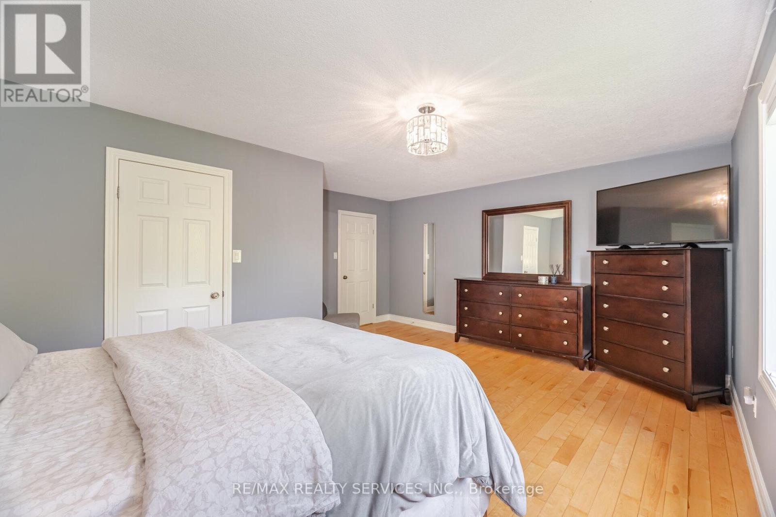 24 Brookhaven Crescent, East Garafraxa, Ontario  L9W 7L9 - Photo 30 - X12438466