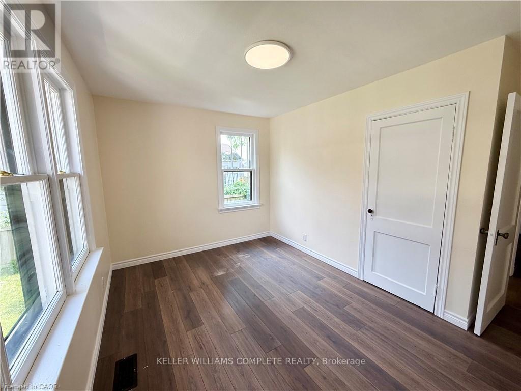 648 Wallace Street, Chatham-Kent, Ontario  N8A 1K5 - Photo 12 - X12438503