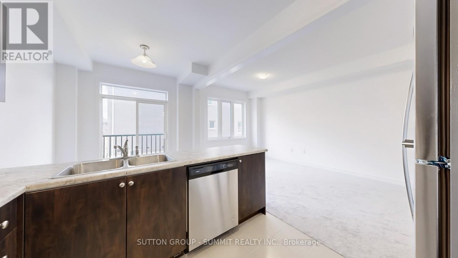 295 Russell Street, Southgate, Ontario  N0C 1B0 - Photo 11 - X12438512